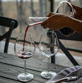 wine decanting