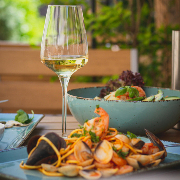 Best Wines to Pair with Seafood