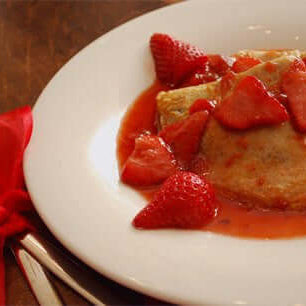 For The Lovers: Strawberry & Chocolate Filled Crepes