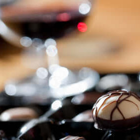 Chocolate & Wine Guide for Valentine's Day